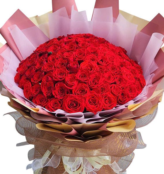 99 Red Roses For VN Women's Day