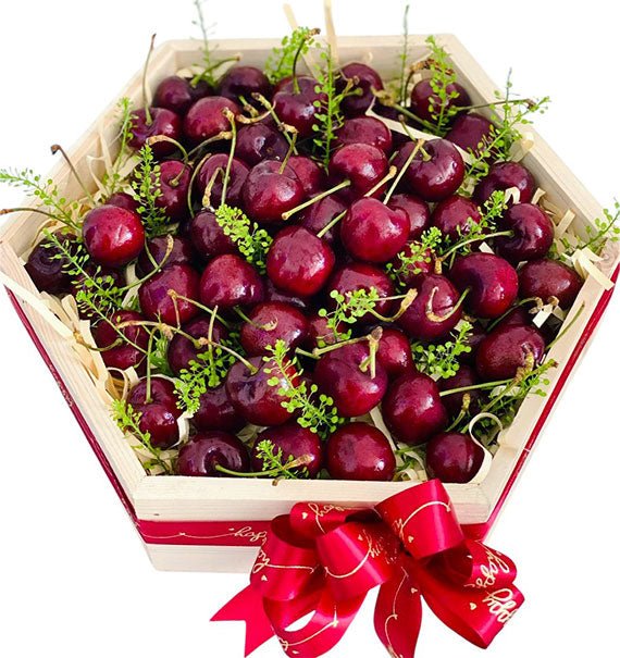 Cherry Gift Box For Mom