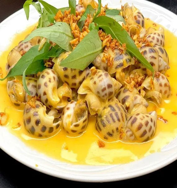Oc Huong Sot Trung Muoi